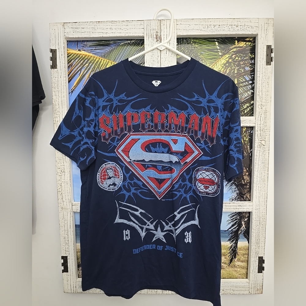 Superman mens graphic tshirt sz large